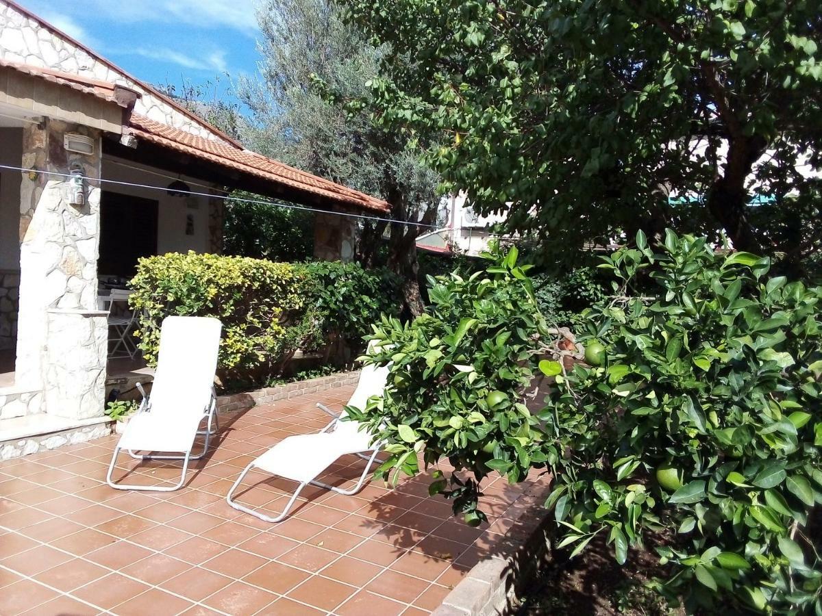 Il Giardino Di Hyccara Vila Carini Exterior foto
