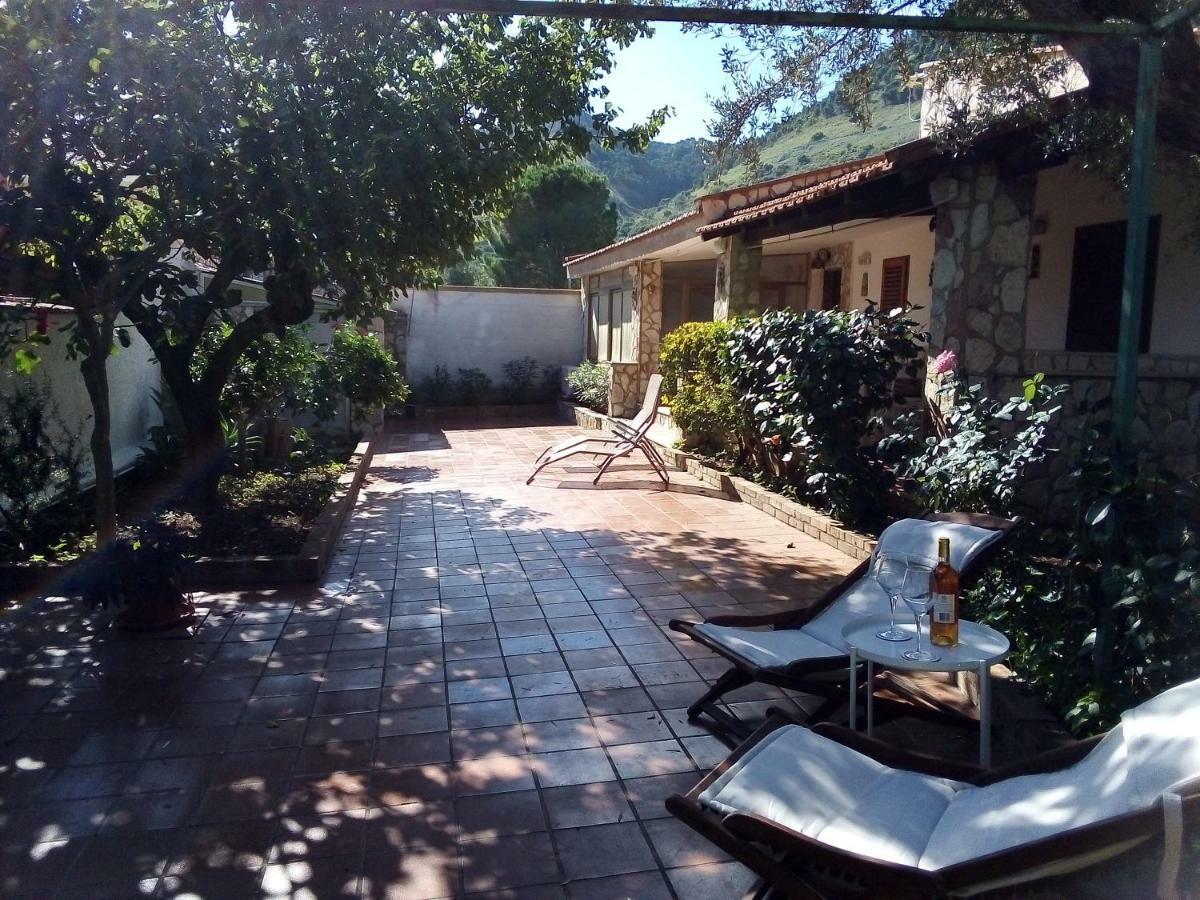 Il Giardino Di Hyccara Vila Carini Exterior foto
