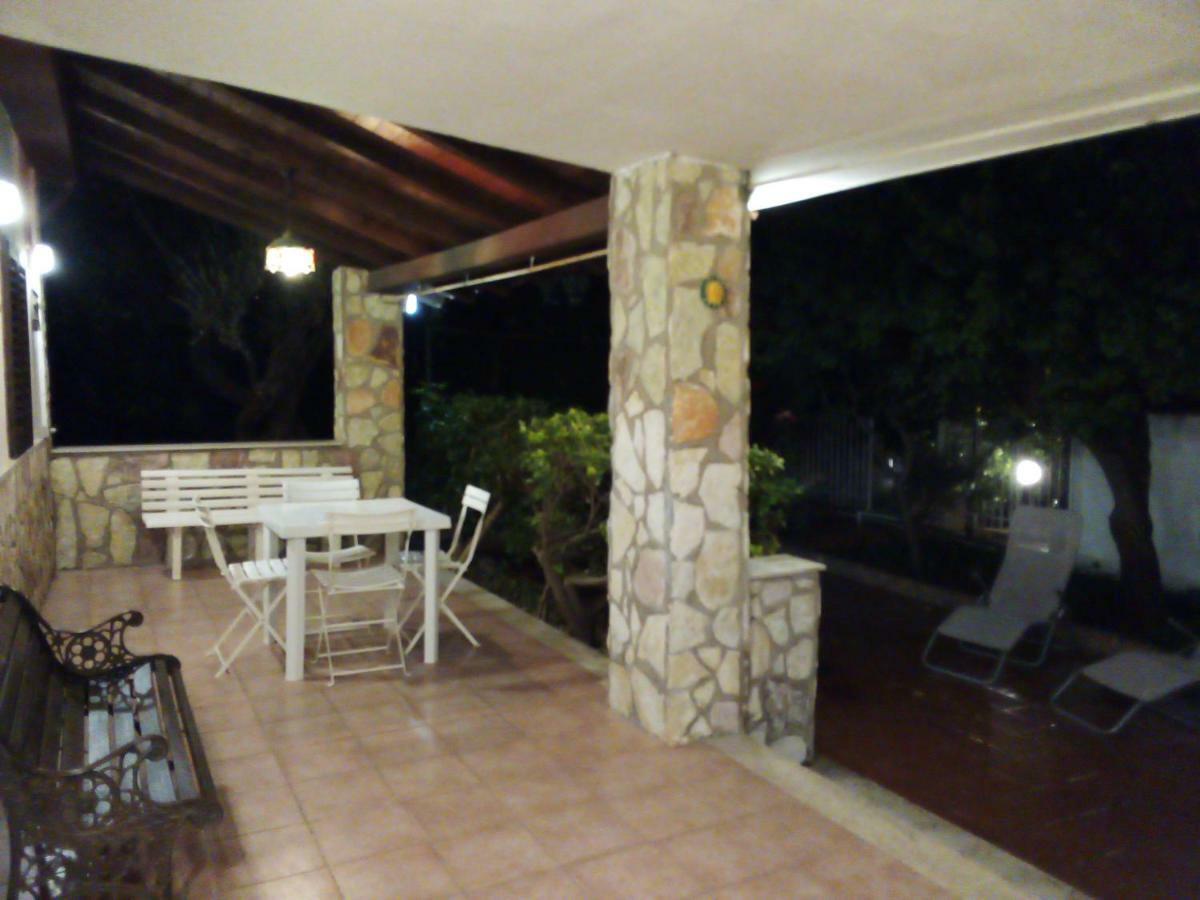 Il Giardino Di Hyccara Vila Carini Exterior foto