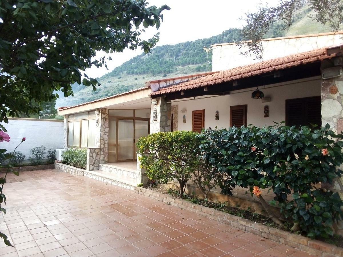 Il Giardino Di Hyccara Vila Carini Exterior foto